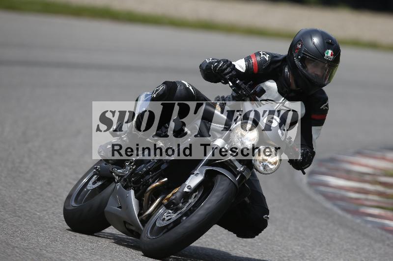 /Archiv-2024/29 12.06.2024 MOTO.CH Track Day ADR/Gruppe blau/65